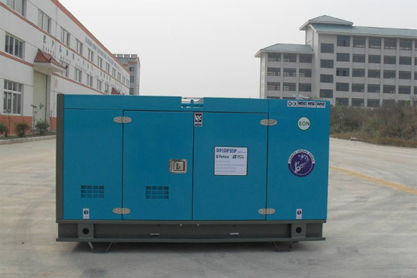 泉州发电机租赁如何正确安装空气滤清器？