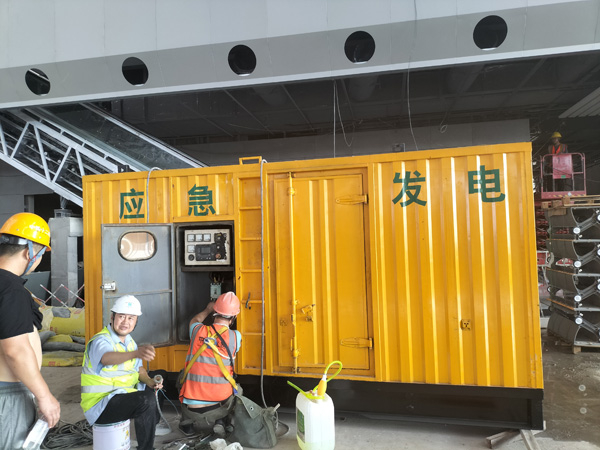泉州怎样判断空气滤清器是否需要更换？